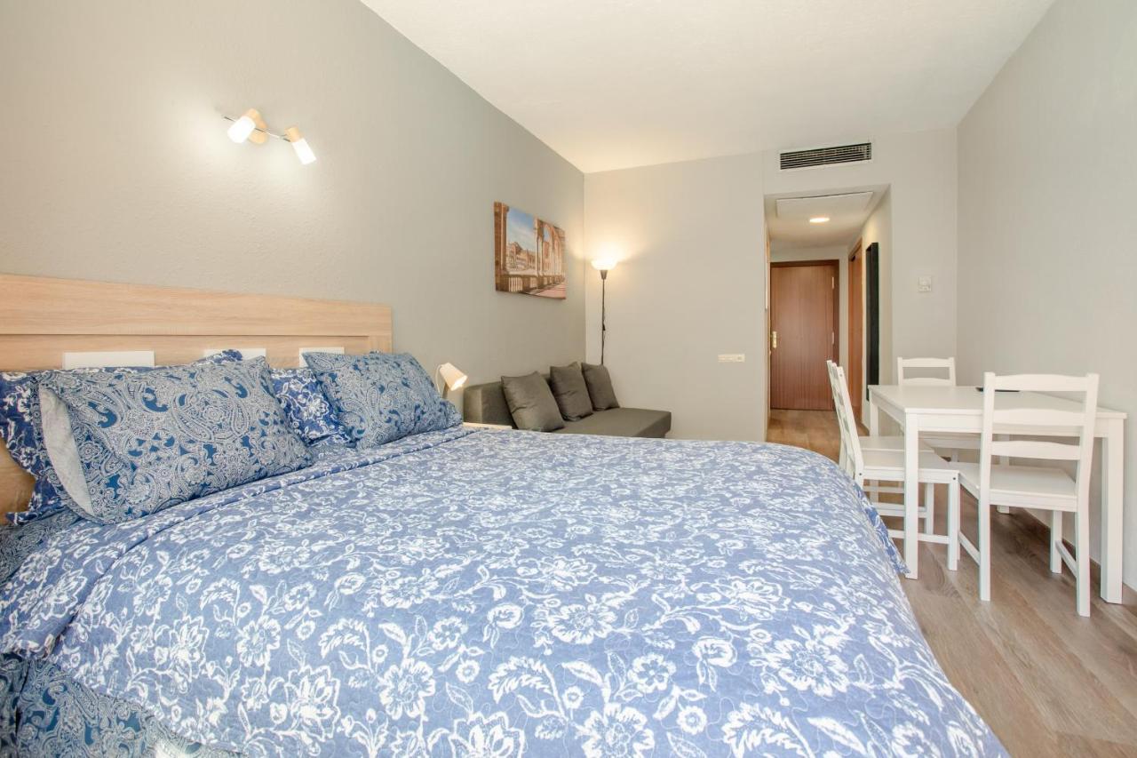 Apartment 233 Hispalis Triana Sevilla Bagian luar foto