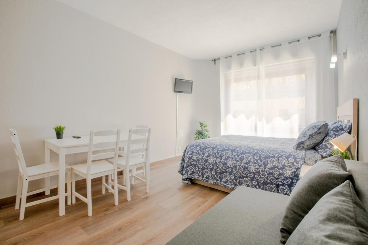 Apartment 233 Hispalis Triana Sevilla Bagian luar foto