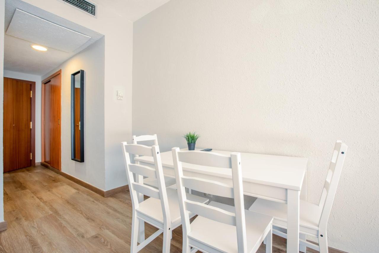 Apartment 233 Hispalis Triana Sevilla Bagian luar foto